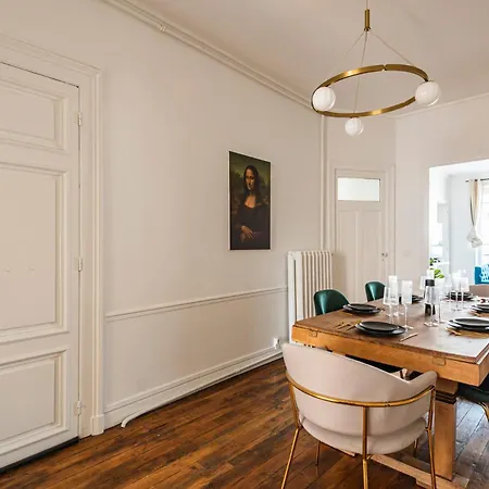 The Jeanne D'arc - Center - Cathedral Apartmán *